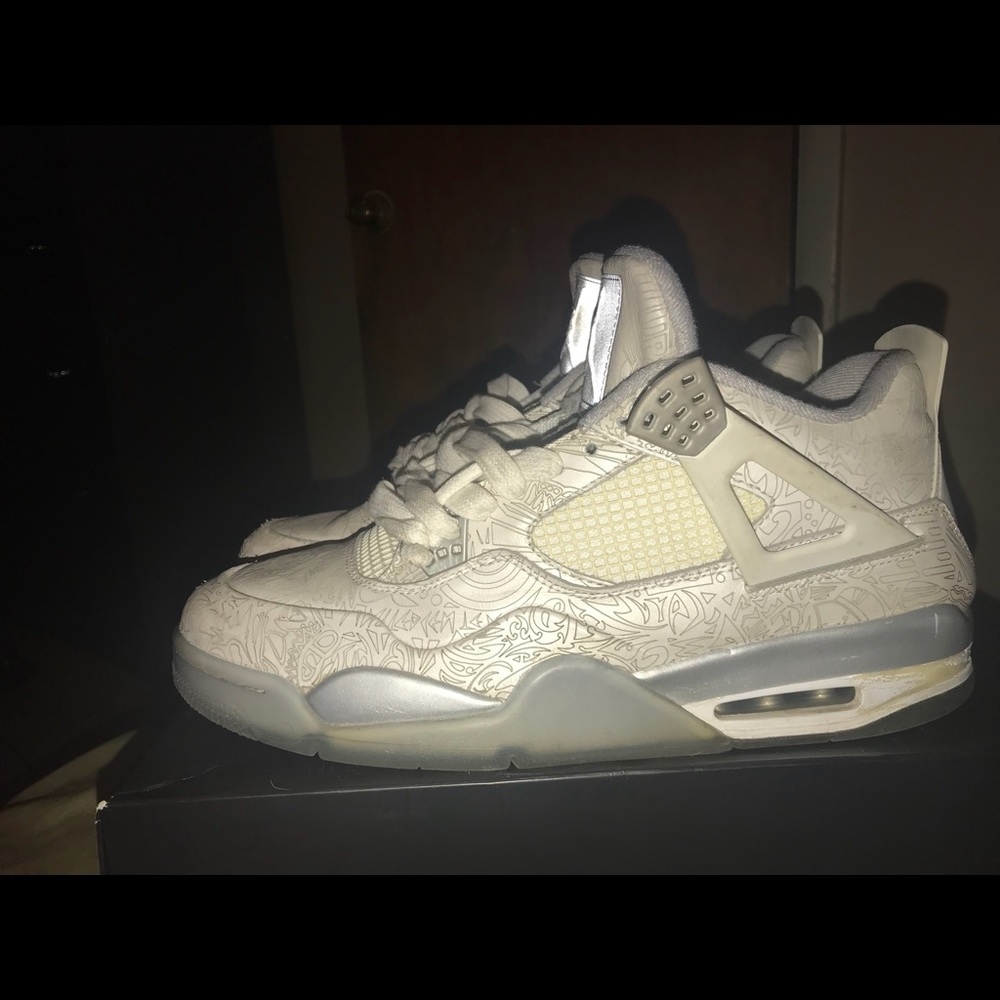 Air Jordan 4 “Laser”